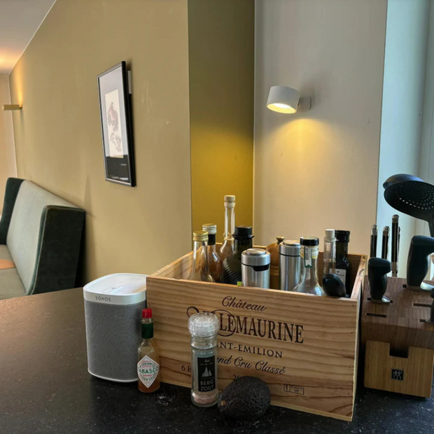 LumiLoop™ I Kabellose Wandleuchte mit 360°-Drehfunktion