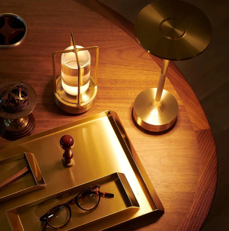 Auralis™ I Kabellose Tischlampe