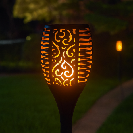 Flamora™ | Tanzende Solarflammen-Außenlampe