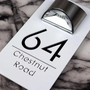 BrightSign™ | Deine persönliche Hausnummer